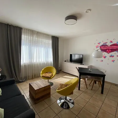 Cozy Aparment 4 At Cathedral Κολωνία