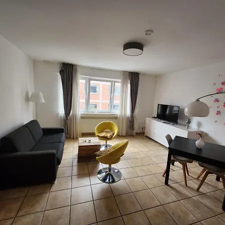 Cozy Aparment 4 At Cathedral * Κολωνία