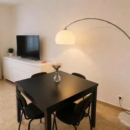 דירה Cozy Aparment 4 At Cathedral קלן