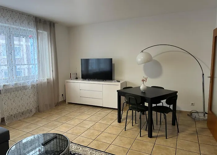 Cozy Aparment 4 At Cathedral كولونيا