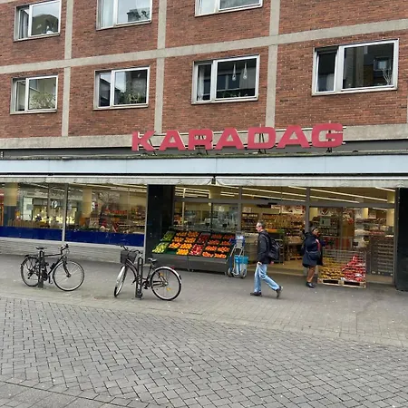 Cozy Aparment 4 At Cathedral דירה